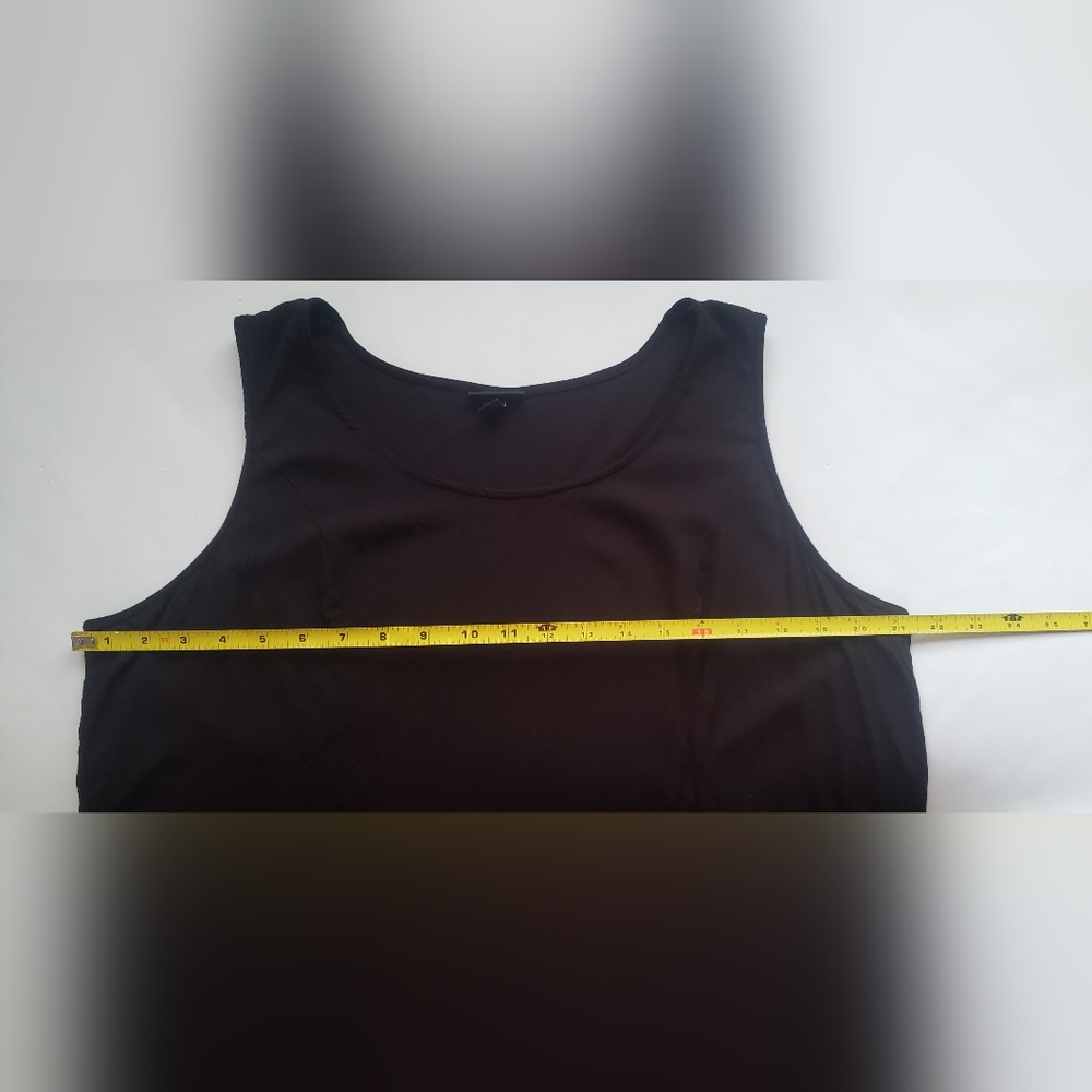 TORRID Women's Sleeveless Black Lace Top Size 2 - Picture 5 of 8